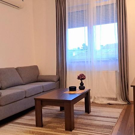 Lera Apartment-Free Public Parking Nearby Zagreb Exterior photo